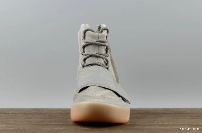 GUM DARK 750 ADIDAS GLOW LIGHT GREY YEEZY BOOST BB1840 0815